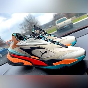 Got these shoes and wore them twice and just looking to sell them. OBO. Size 13